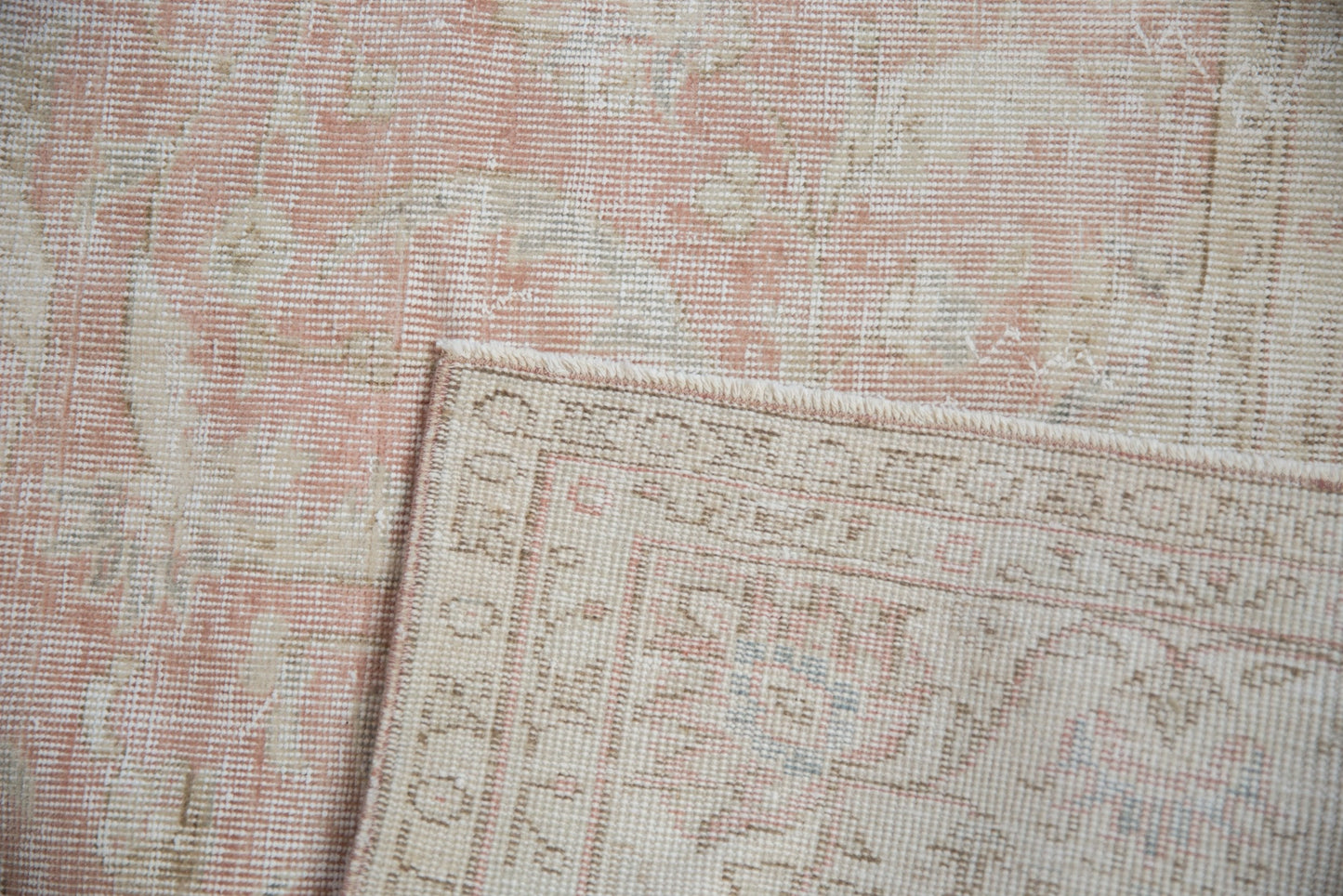 7x10.5 Vintage Distressed Sparta Carpet