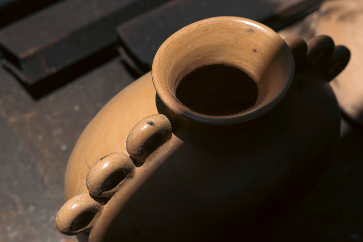PALO SANTO Altar Vessel — Hand-Fired Oaxacan Clay