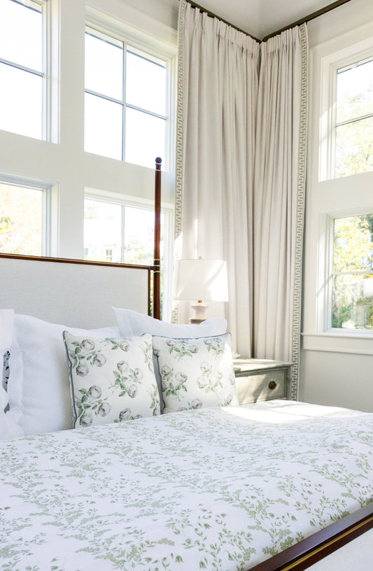 Ruth in Green Fitted Sheet