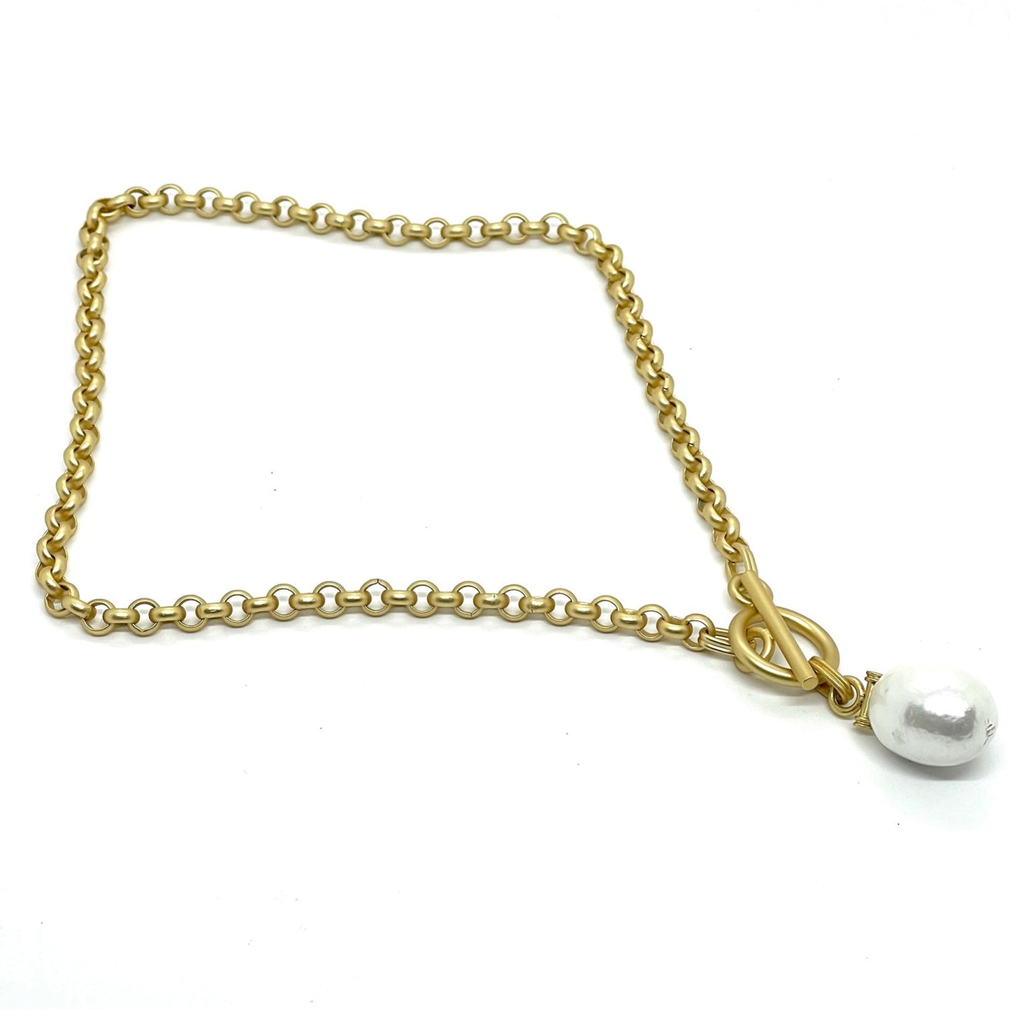 Matte Gold Rolo Chain Necklace with Cotton Pearl Pendant