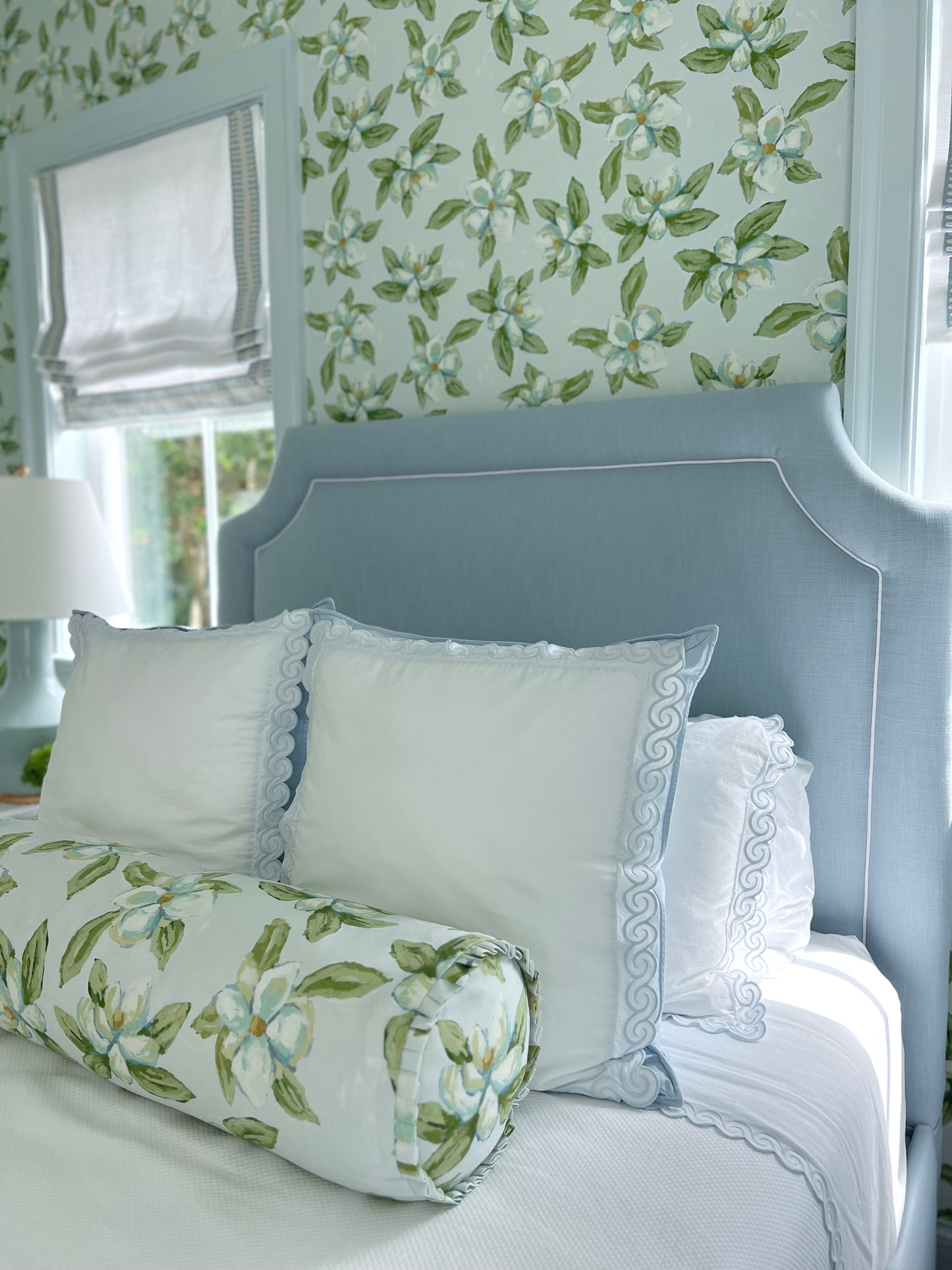 Magnolias for Lucie in Wave Wallpaper