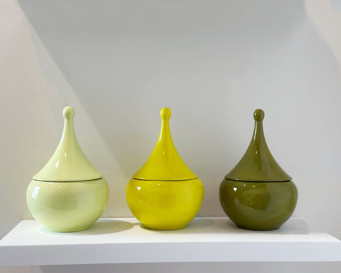 Teardrop Jars in Melon Ball