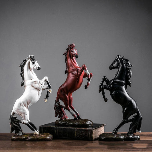 European Style Horse Sculpture Resin Animal Statue Decoration Souvenir Gift Living Room Office Study Desktop Decoration