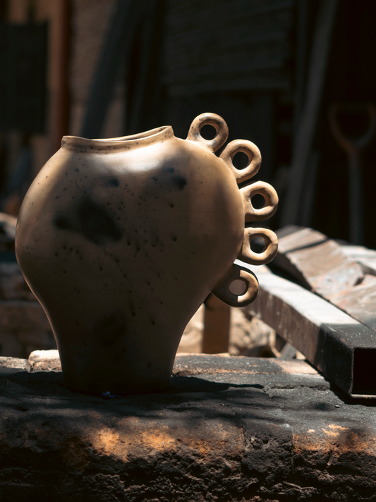 PALO SANTO Tributo Vessel — Hand-Fired Oaxacan Clay