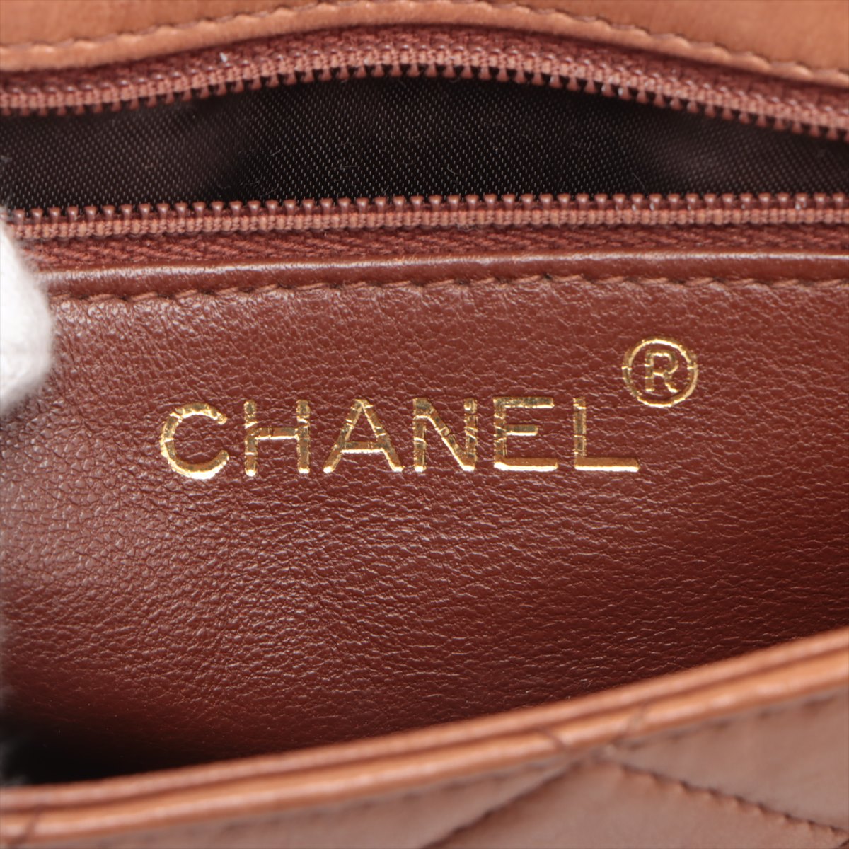 Chanel Matelasse Caramel Quilted Lambskin Turnlock Shoulder bag Brown Gold Metal Fittings 4 Series #2513