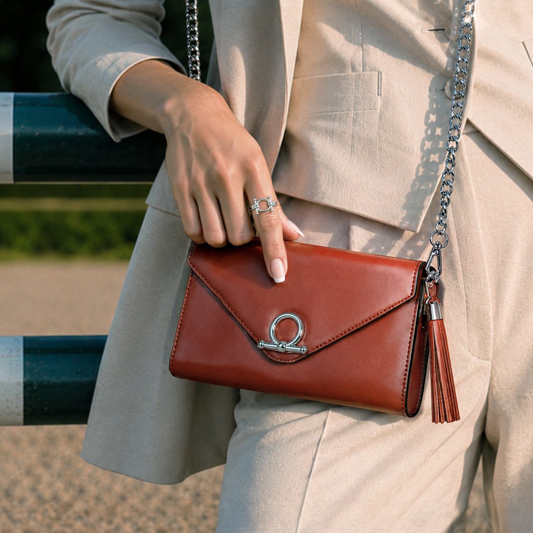 Del Mar - Horse Bit Crossbody Luxury Leather Handbag in Cognac