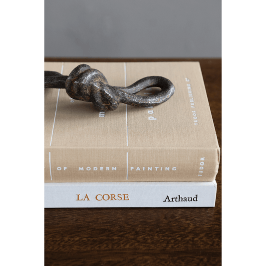 The Coastal Equestrian Knot Sculpture