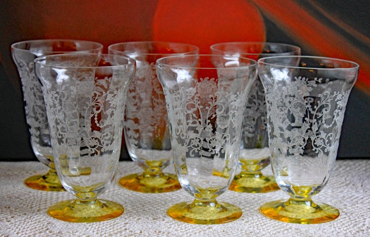 Vintage Contour Clear by Fostoria Crystal Juice Glasses with S Shaped Stem. Set of Five Small Stemware. Collectible Glassware. Fine Dining.