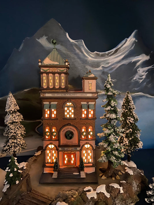 The City Globe Publishing by Department 56. Illuminated Christmas Village House. Christmas in the City Series. Hand-Painted Porcelain.