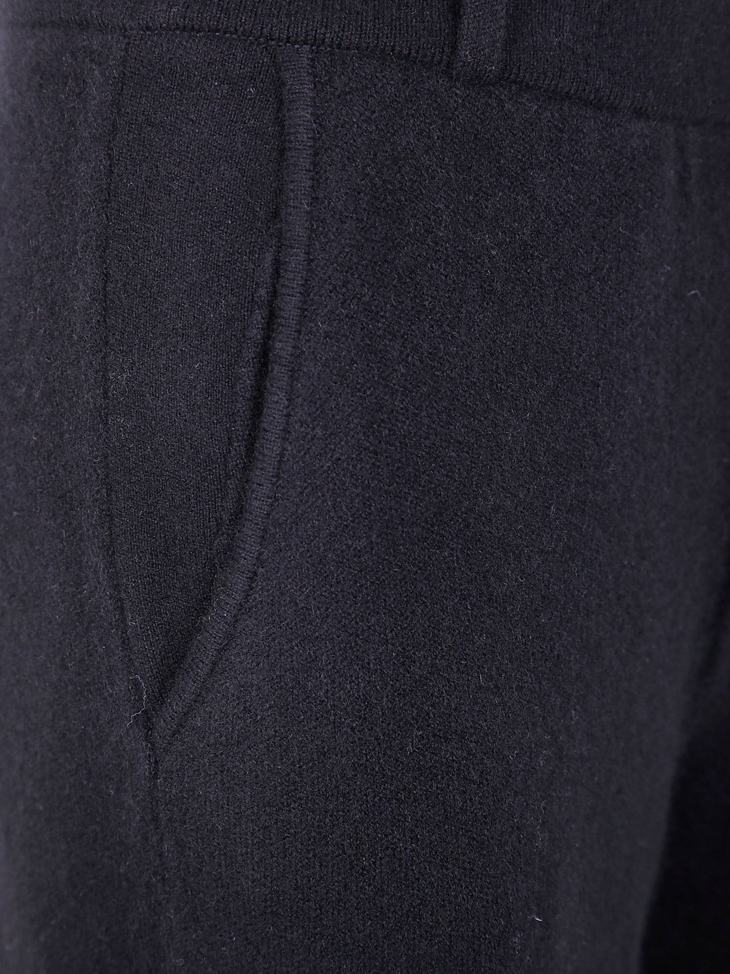 Guest In Residence Women Tailroed Cashmere Trouser