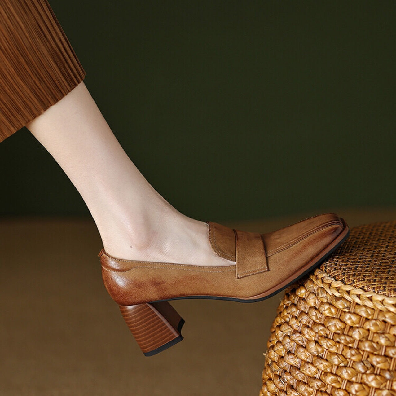 Women's Square Toe Chunky Heel Shoes – Sheepskin Upper, Retro Dress Heels in Blue & Apricot