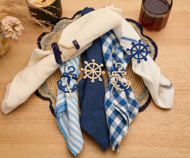 Coastal Ship Wheel Napkin Ring – 2.5” Handwoven Iraca Palm – Nautical Table Decor from Colombia
