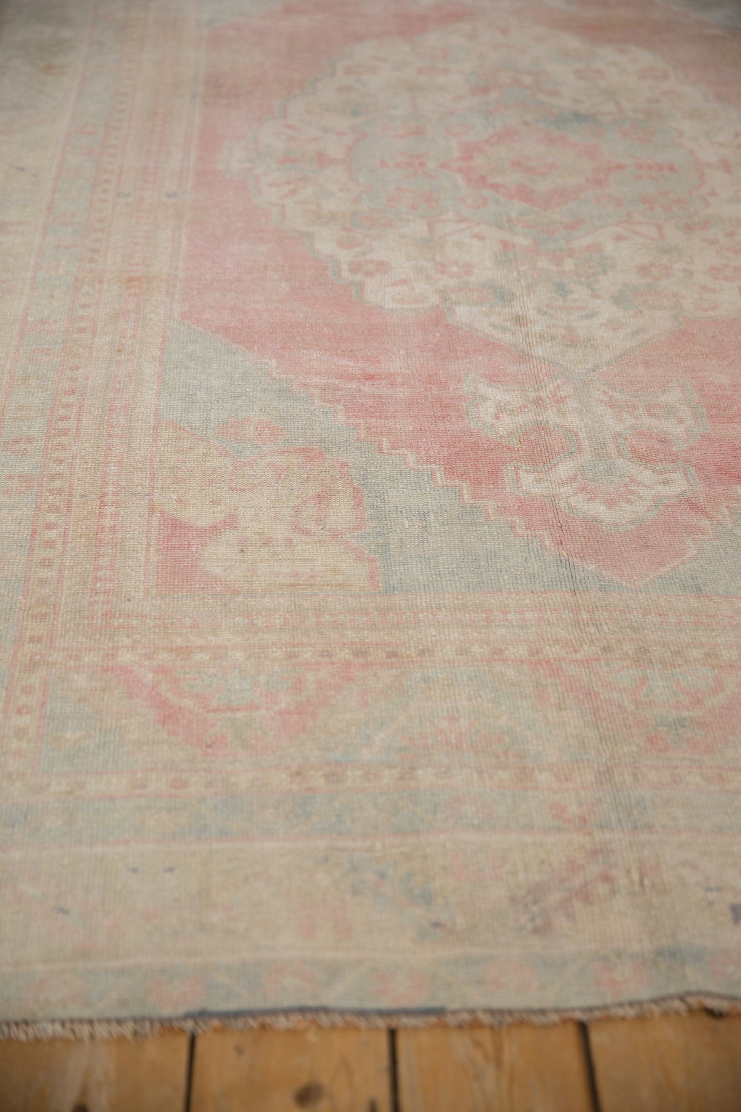 5x8.5 Vintage Distressed Oushak Carpet