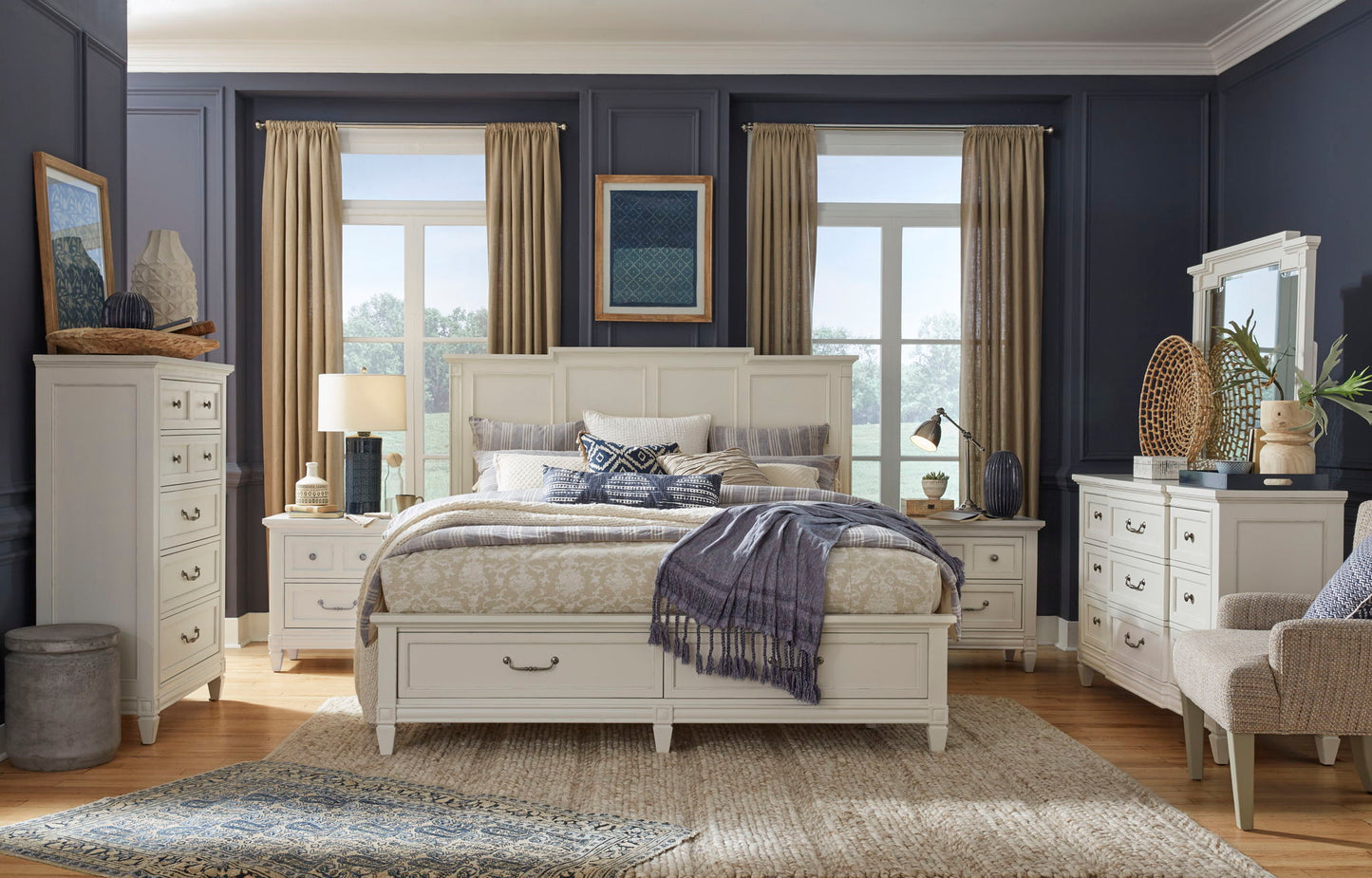 Willowbrook - Panel Storage Bed