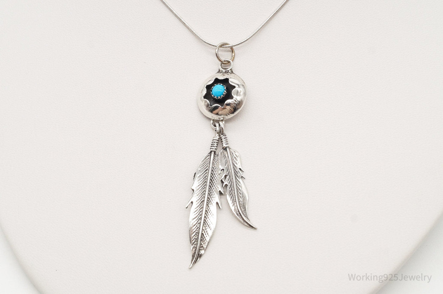 Vintage Native American Turquoise Sterling Silver Necklace