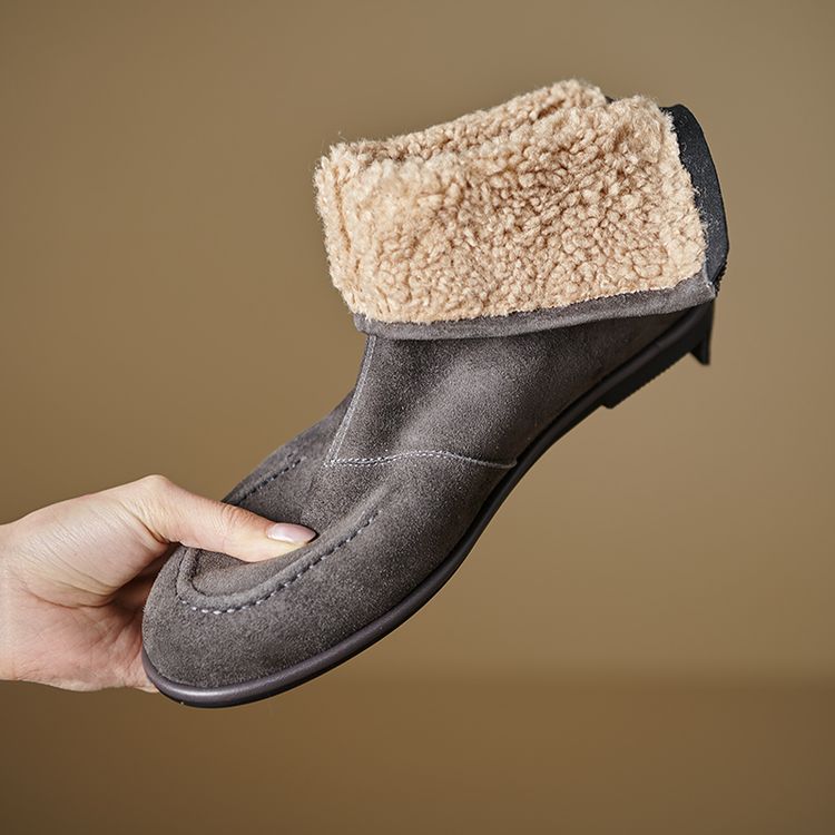 Women's Fleece-Lined Suede Ankle Boots - Warm Winter Low Heel Round Toe Boots