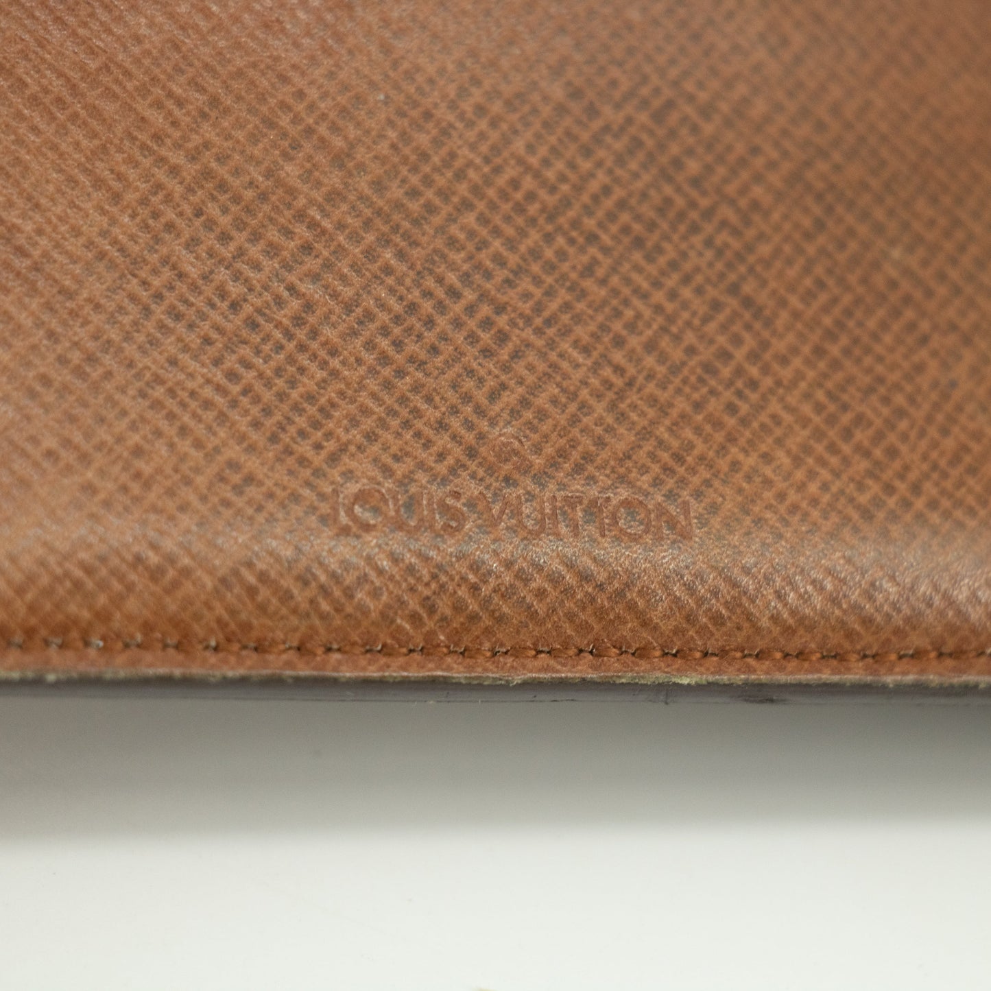 Louis Vuitton Monogram Canvas Bifold Wallet  #2000