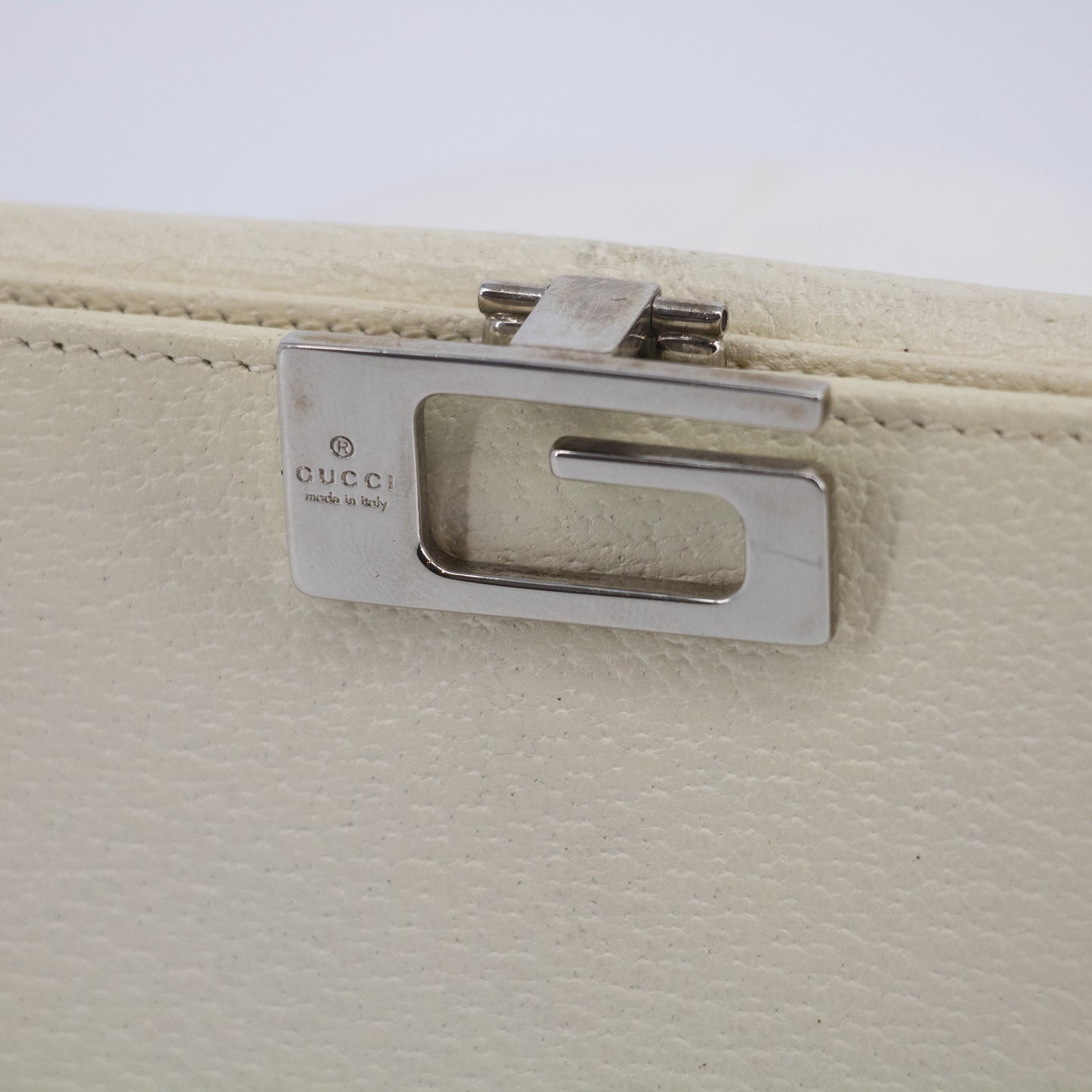 Gucci Ivory Leather Long Wallet #2040