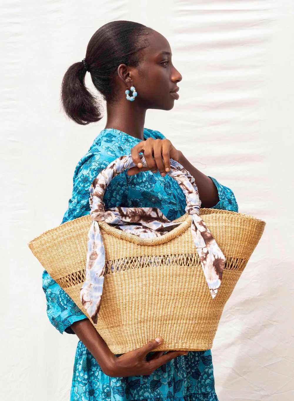 Butterfly Bag Medium - Natural w/ Light Blue, White and Brown Lining