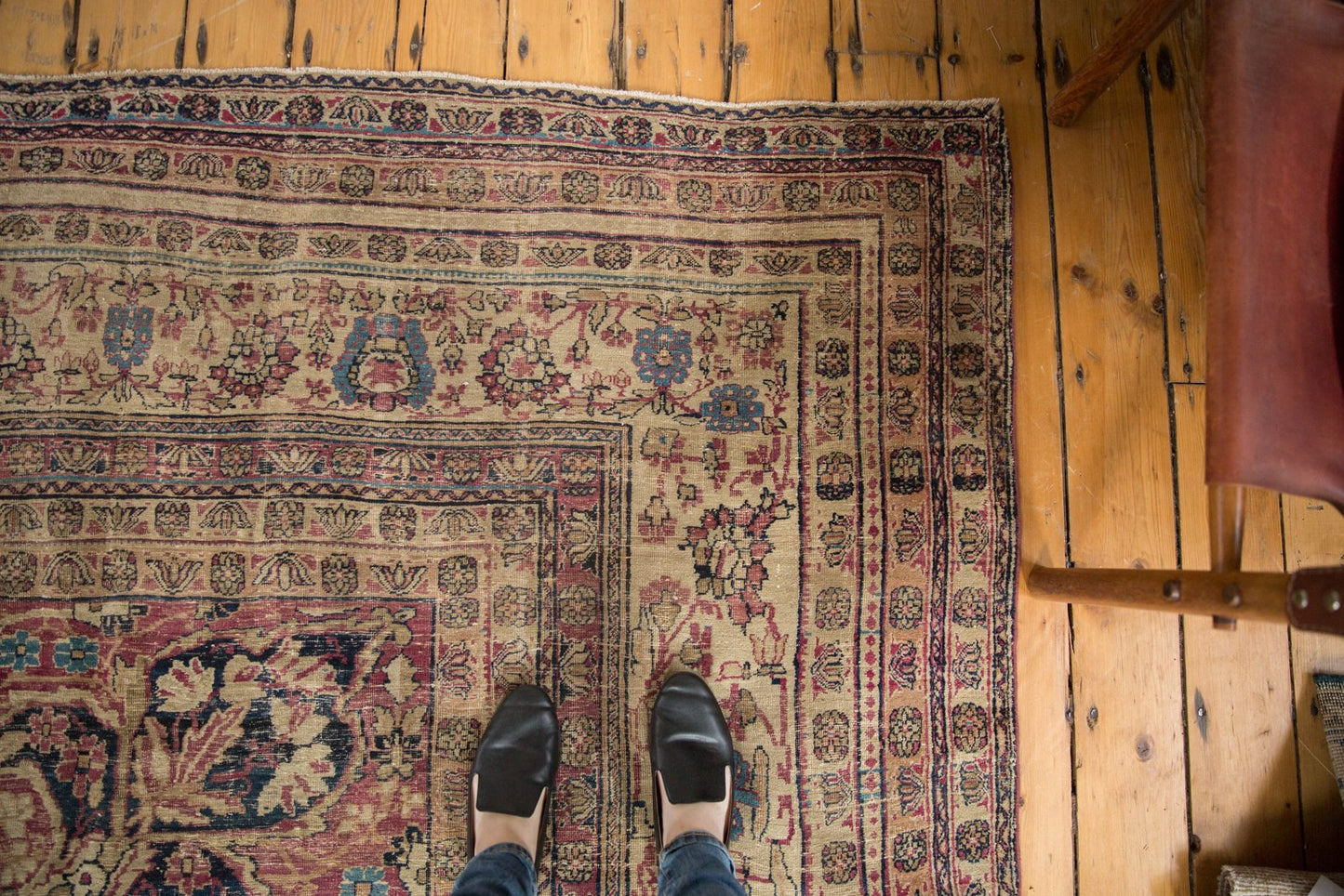 11.5x19.5 Antique Kermanshah Carpet