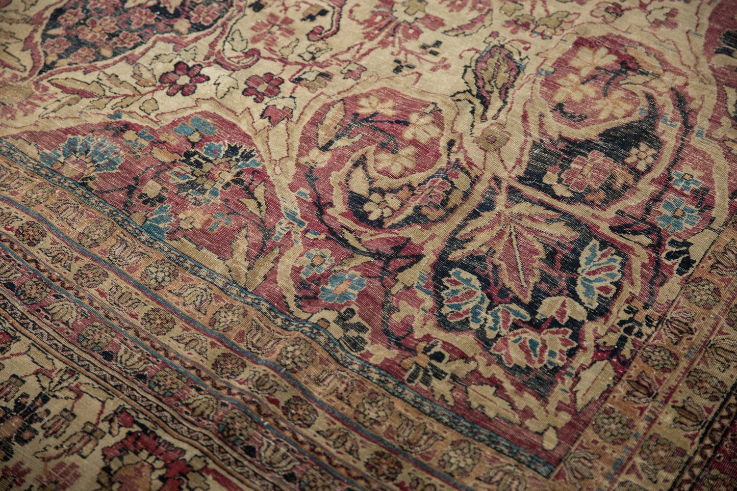 11.5x19.5 Antique Kermanshah Carpet
