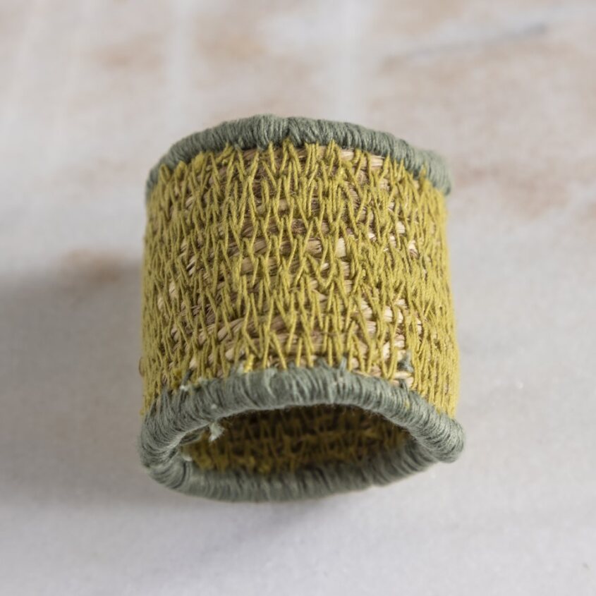 Hydra Napkin Ring, Land