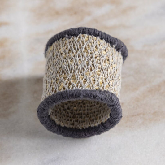 Hydra Napkin Ring, Air