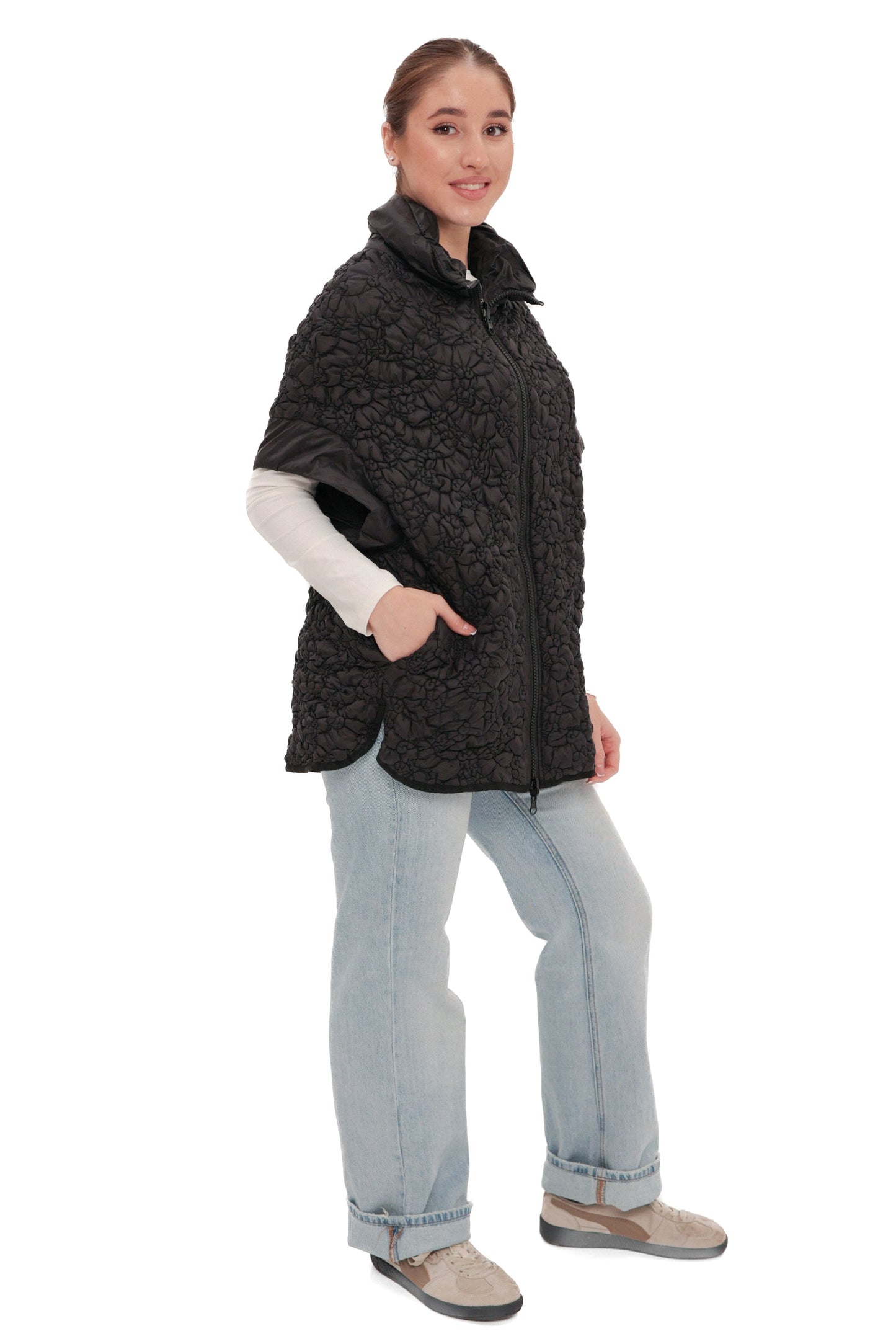 ⇆ Reversible 2 in 1 Loft Vest in Black