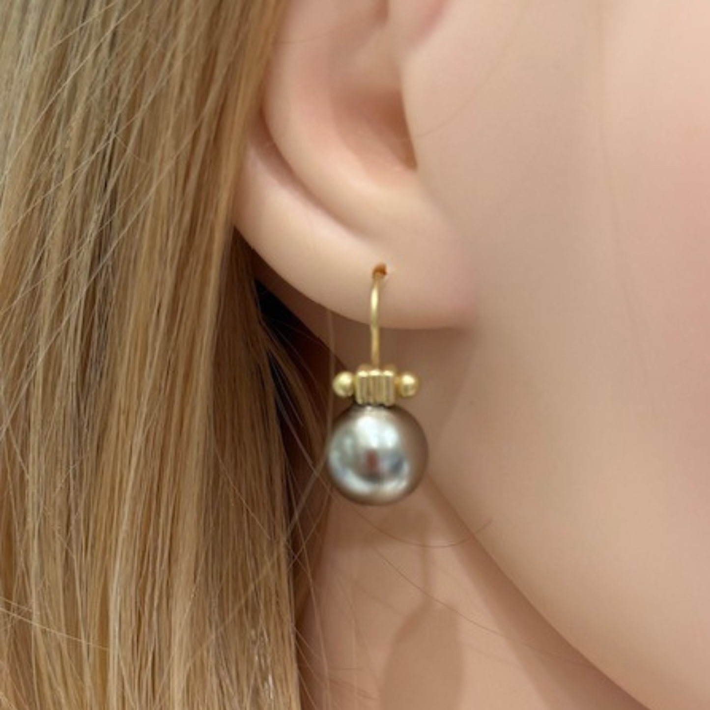 Pearl And Matte Gold Column Top Earrings (Multiple Colors)
