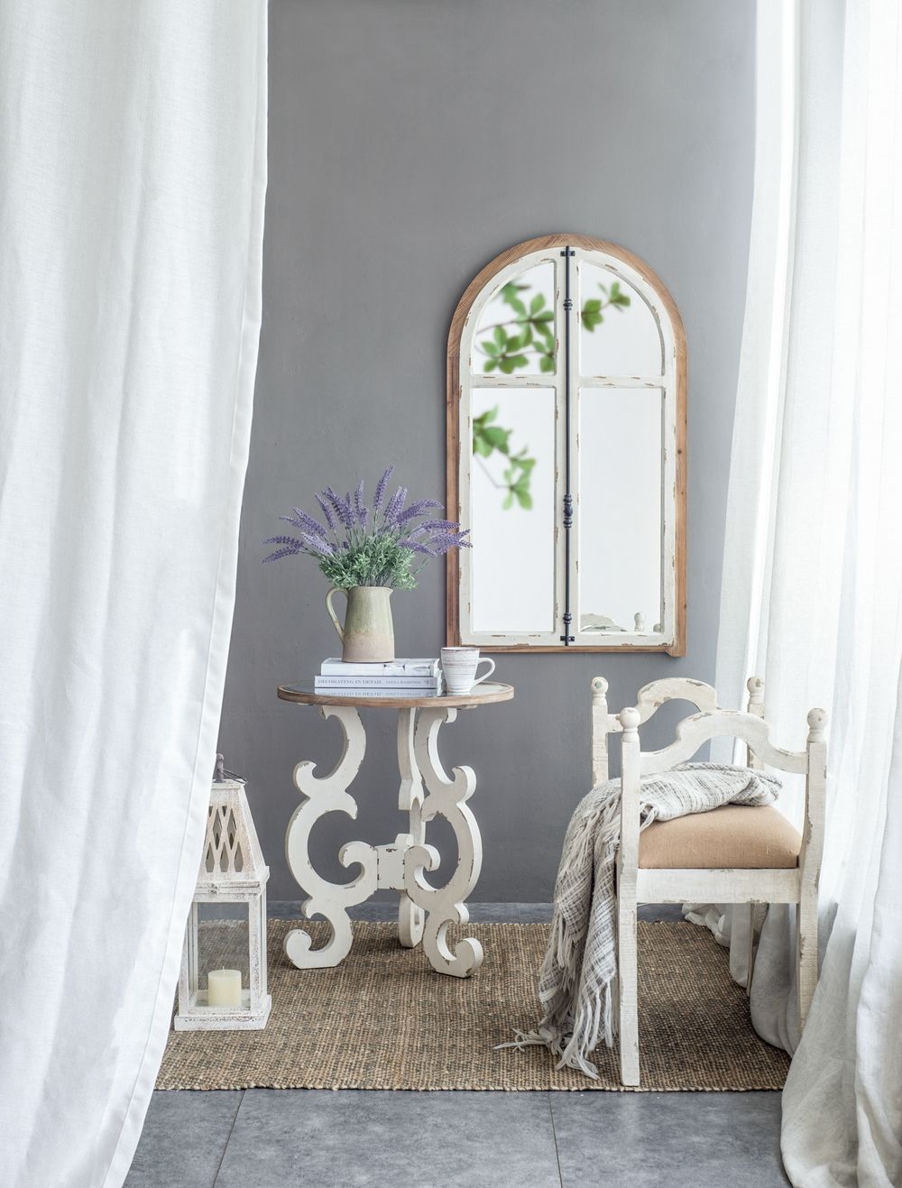 Harlow Country House Bench – Distressed White & Natural Linen