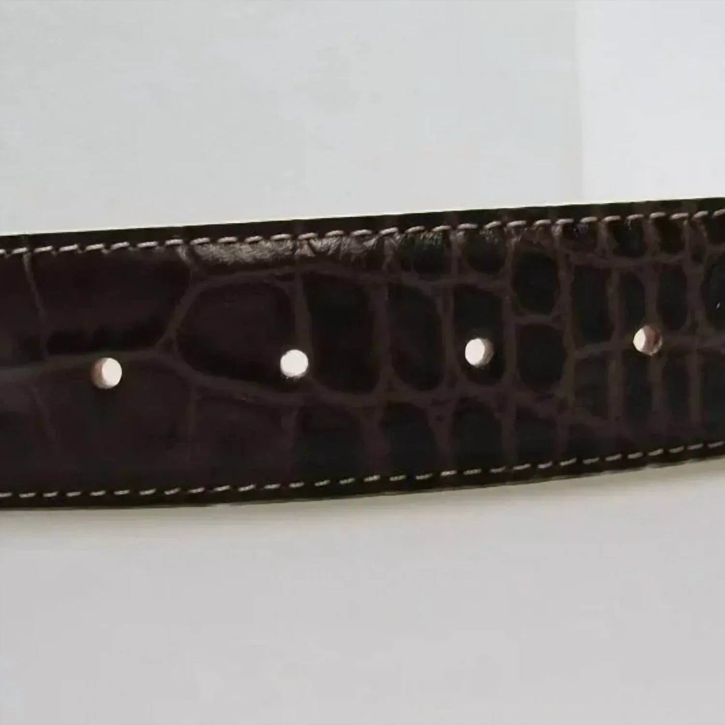 Men's Leather Alligator Embossed Belt