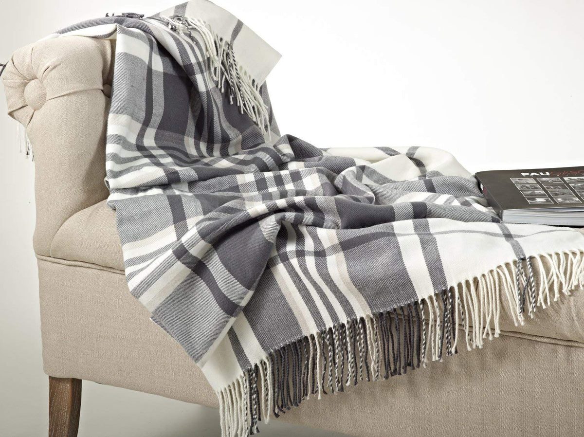 Ashford Estate Plaid Throw | Grey & Ivory
