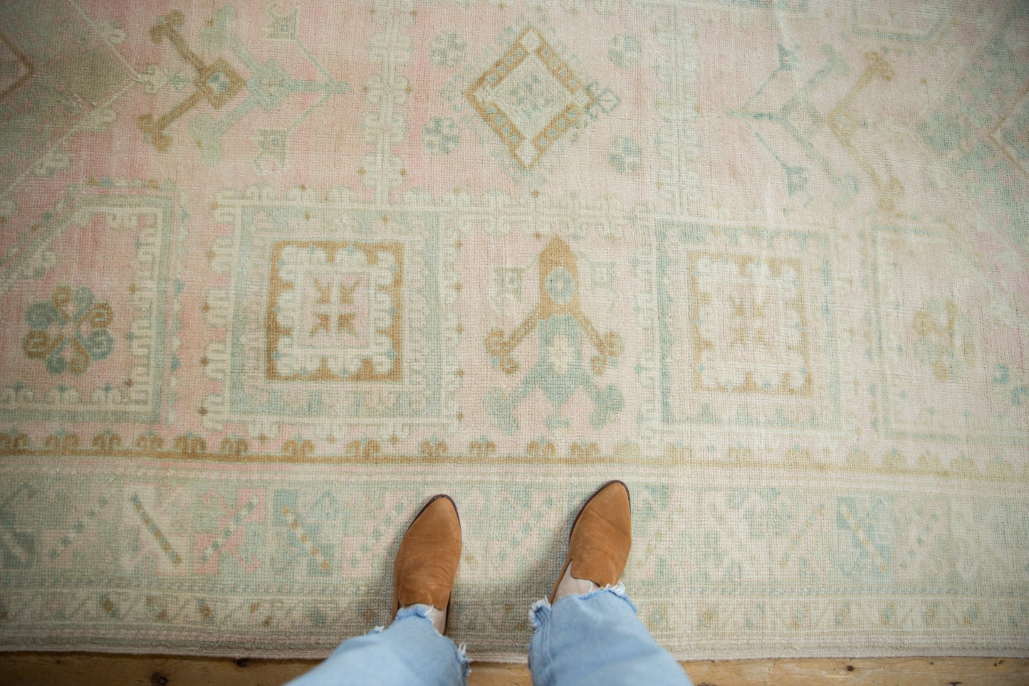 6x9 Vintage Distressed Oushak Carpet