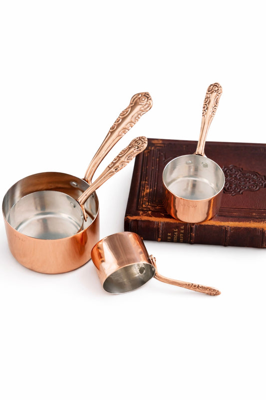 CMK Vintage Inspired Measuring Cups (Set of 4)
