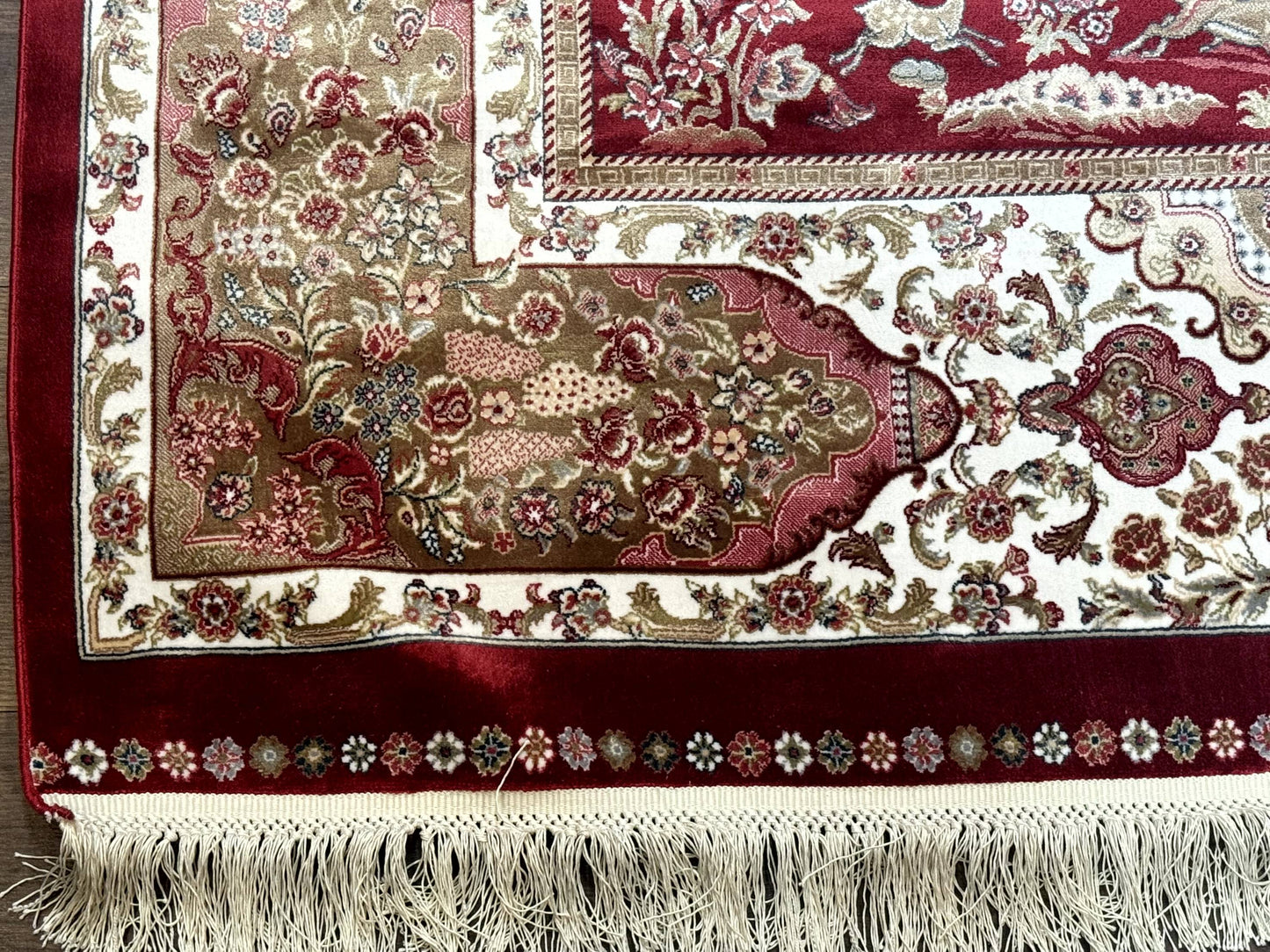The Sporting Estate Red & Ivory Hunting Scene Rug — 5' × 7'6"