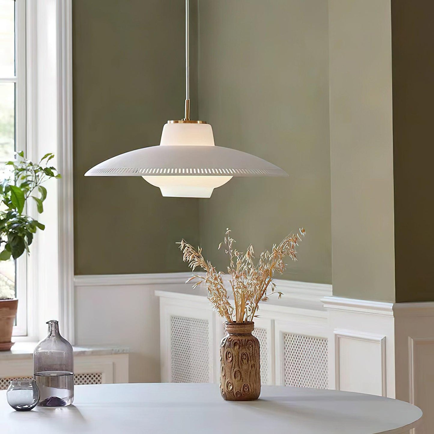Alien Frisbee Pendant Lamp 17.7"