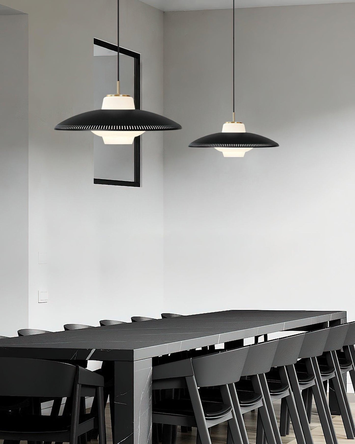 Alien Frisbee Pendant Lamp 17.7"