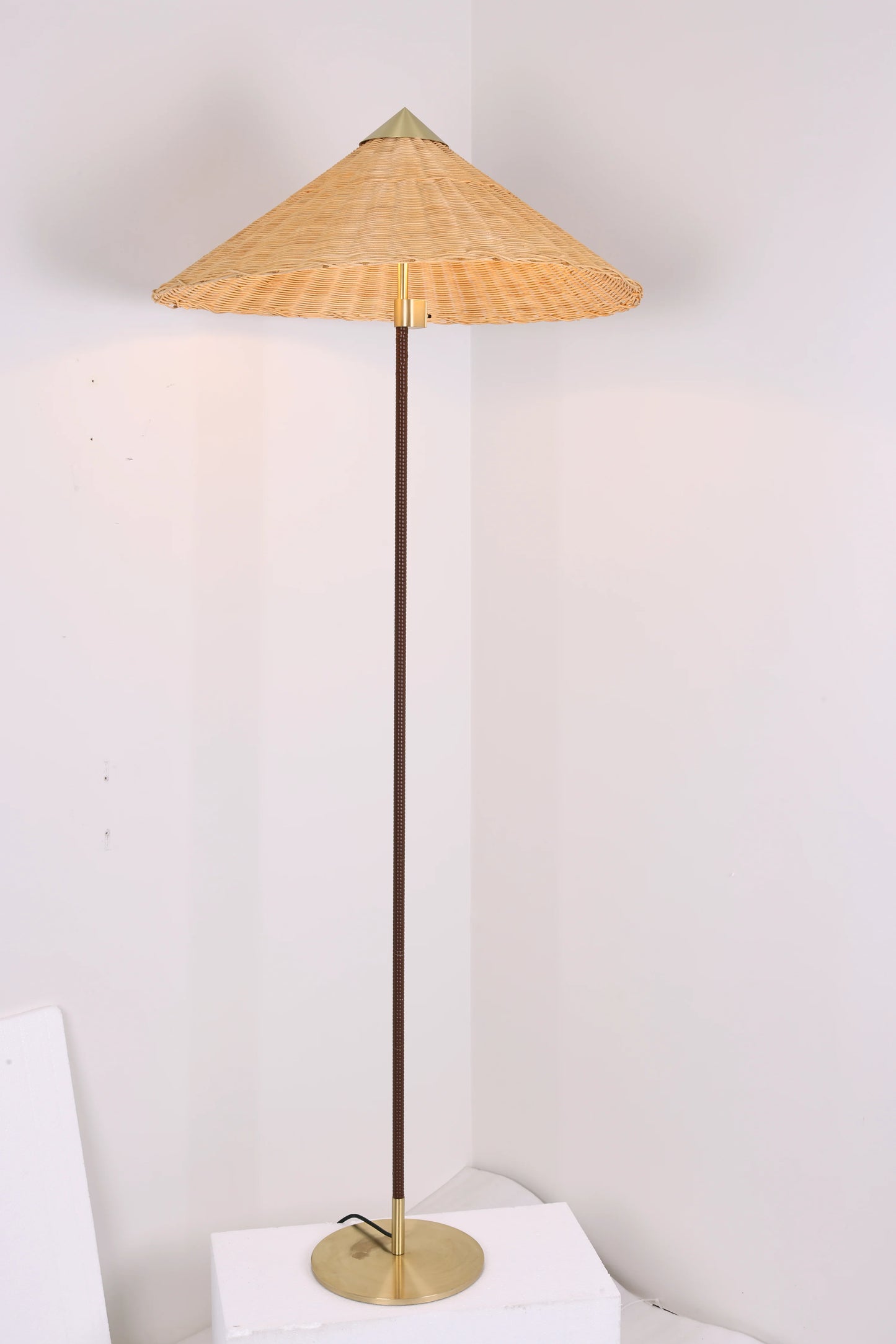 Bamboo Hat Floor Lamp