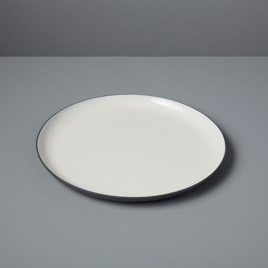 Easton Medium Round Platter, Graphite