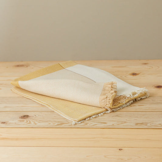 Miraflor Throw, Sun
