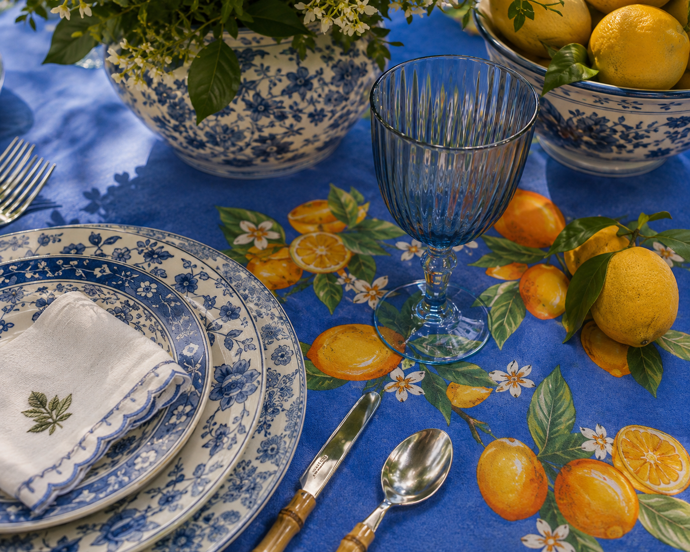 The Conservatory Collection | Côte d'Azur Lemon Round Tablecloth