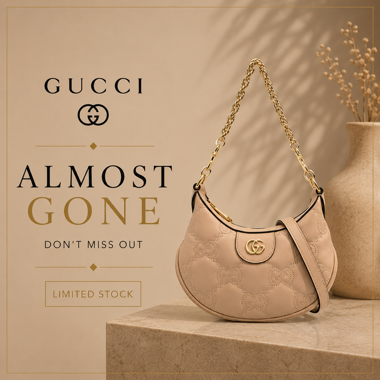 Gucci GG Supreme Chain Shoulder Bag – Beige