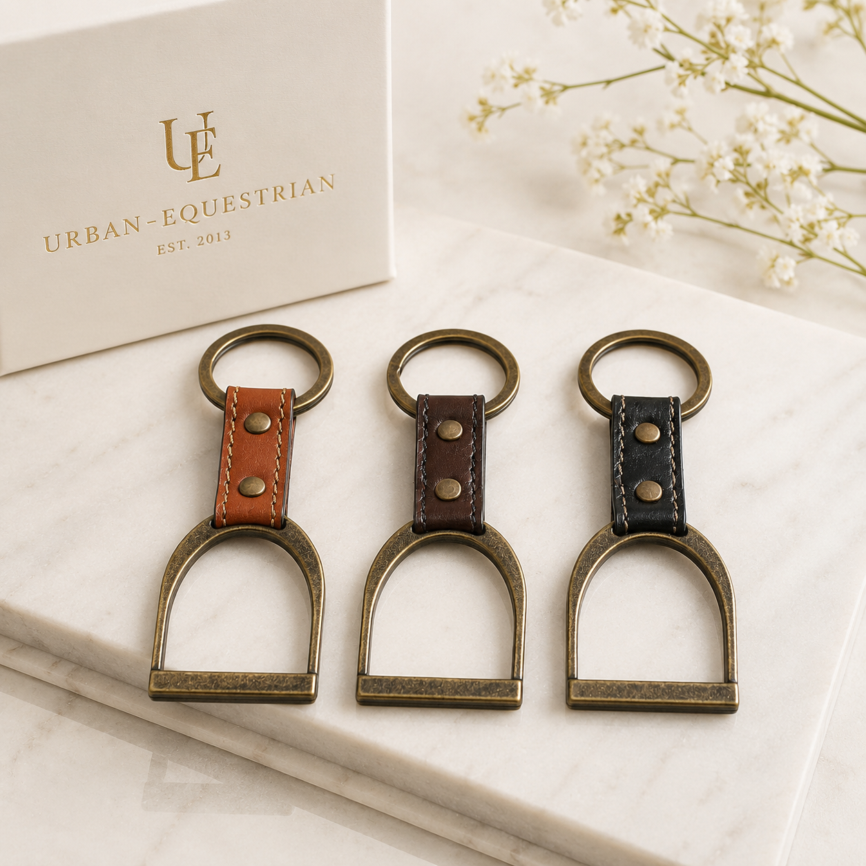 The Conroy - URBAN-EQUESTRIAN Horse Stirrup Keychain in Deep Brown