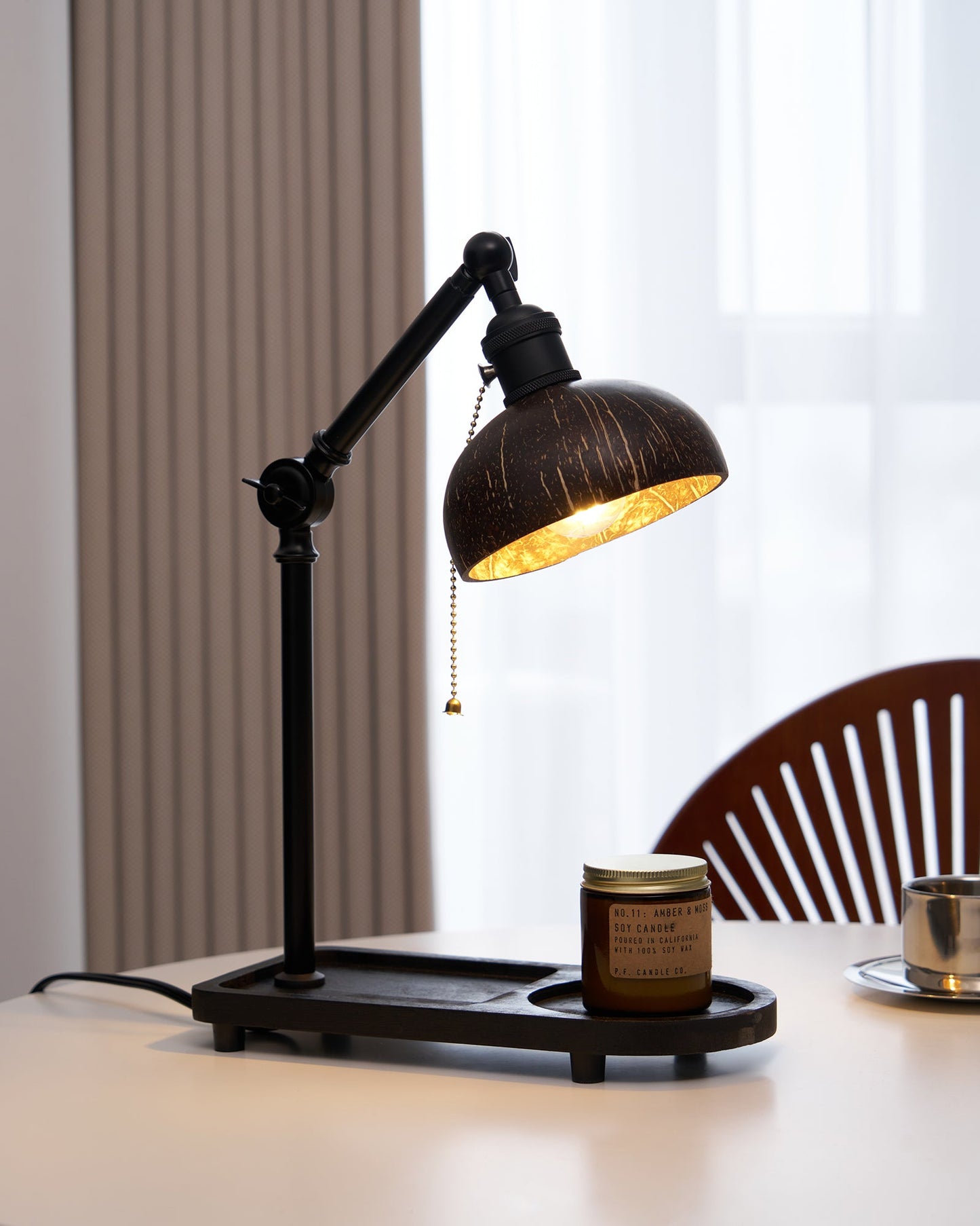 Christian Dell Table Lamp 5.1"