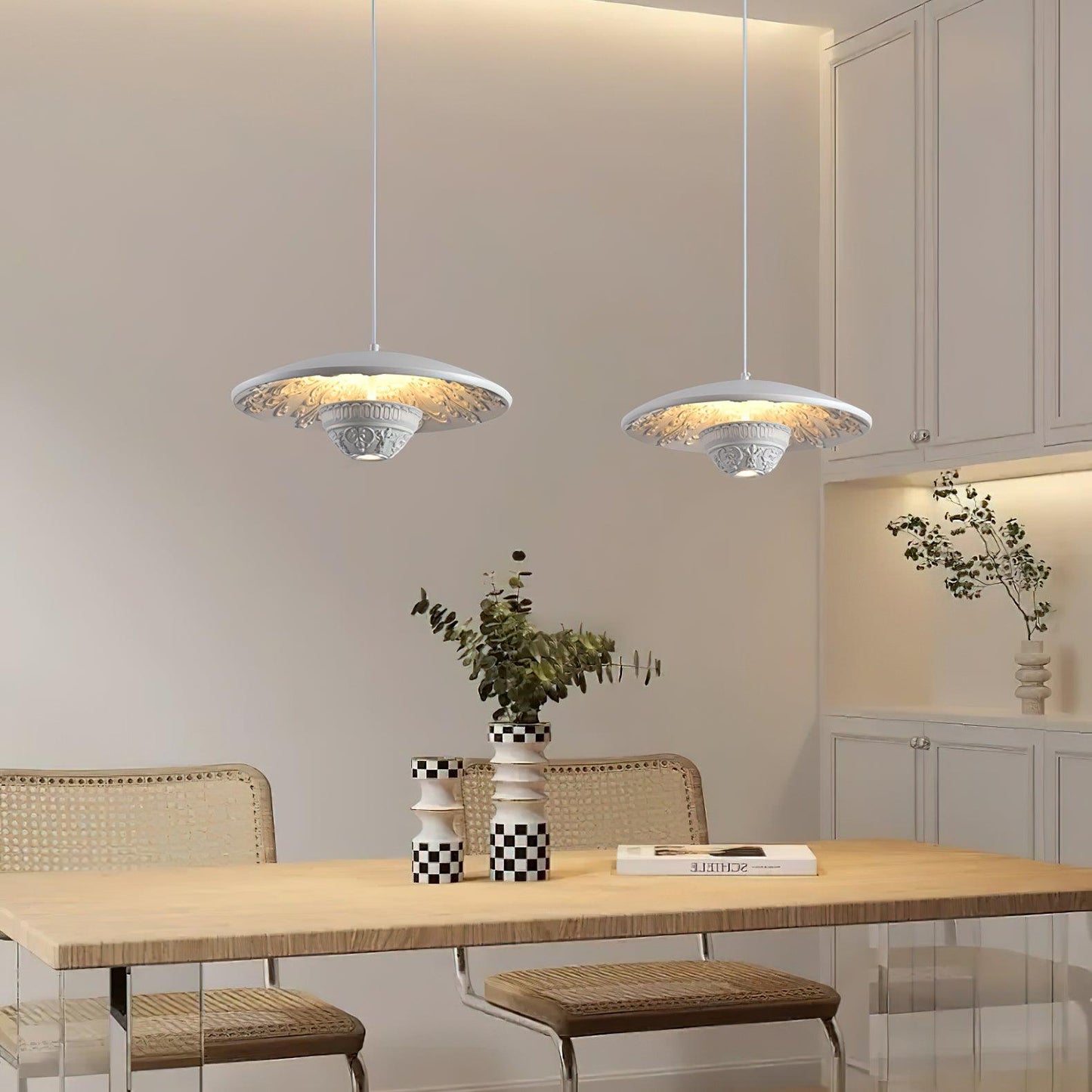 Classic Flying Saucer Pendant Lamp