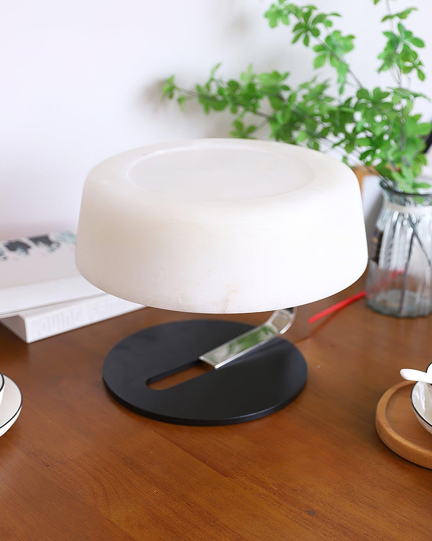 Comete Table Lamp 10.2"