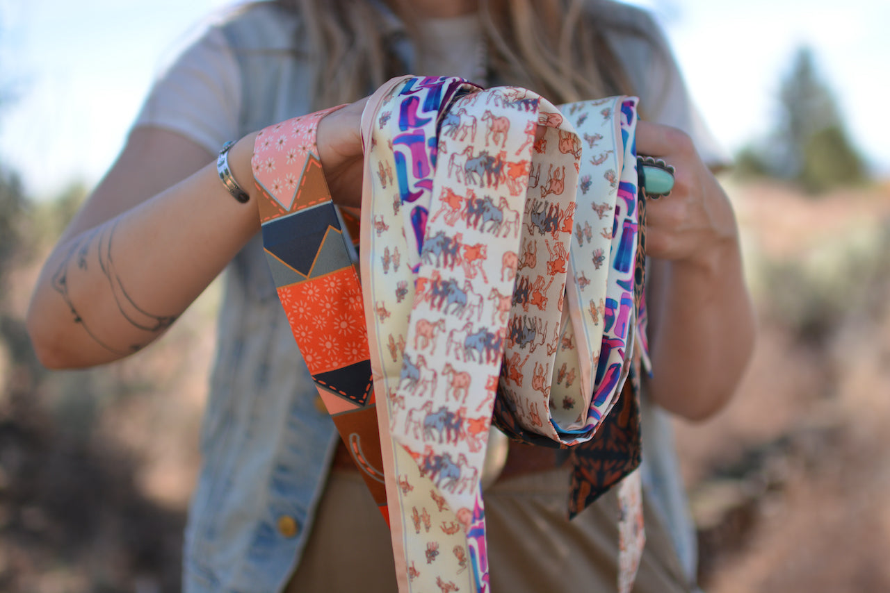 Show Day Dee Ring Snaffle Bit Western Twilly Scarf
