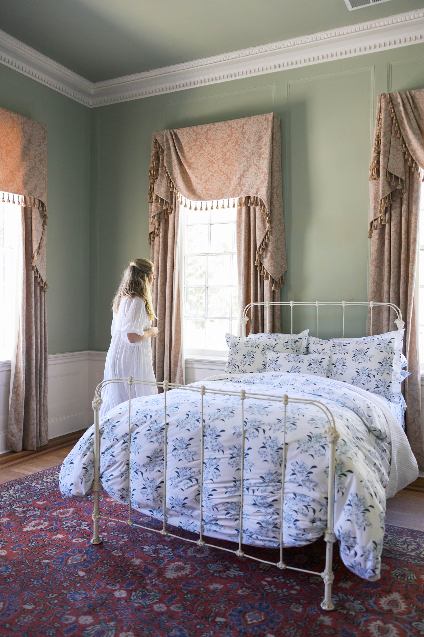 Lilac in Blue Flat Sheet