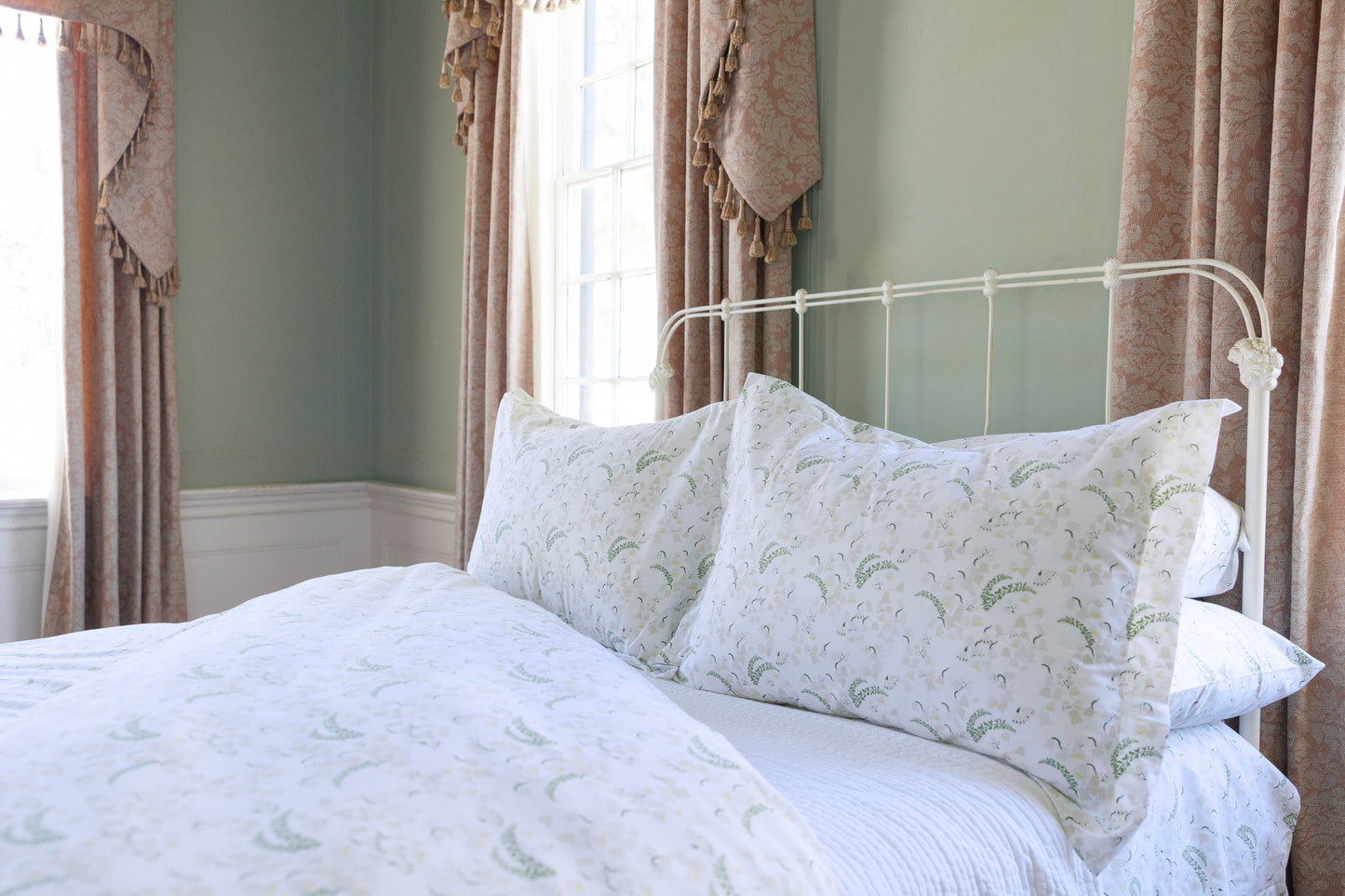 Lily of the Valley Fitted Sheet