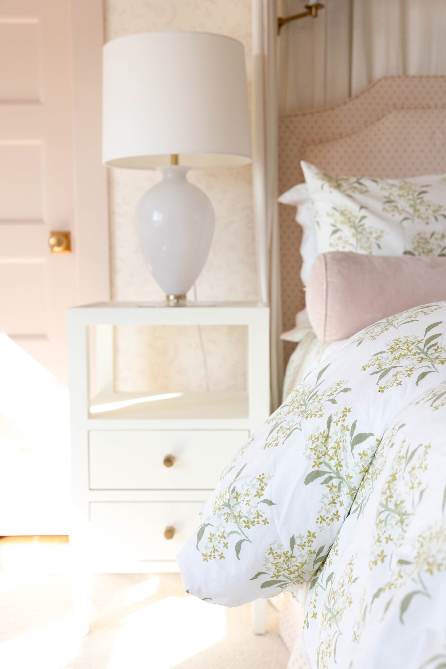 Lilac in Green Fitted Sheet